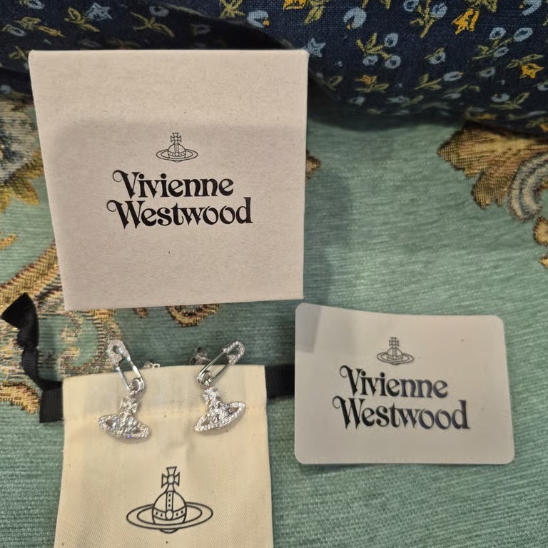 Vivienne Westwood Silver Lucrece Earrings